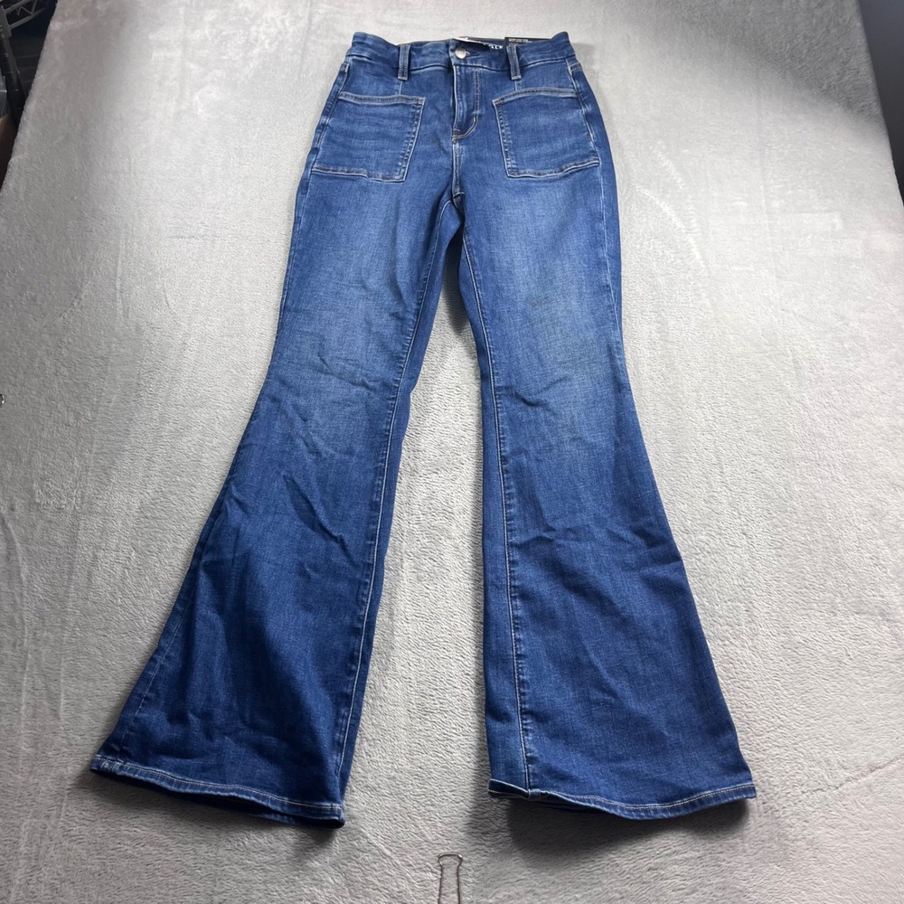 American Eagle Curvy Super High-Rise Flare Jeans Medium Indigo Size 4 Standard